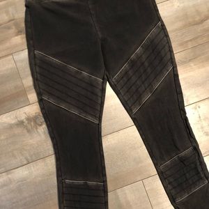 gray-washed leggings